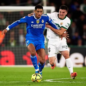 Real Madrid không bằng Real Zaragoza？ Hãy so sánh thành tích!