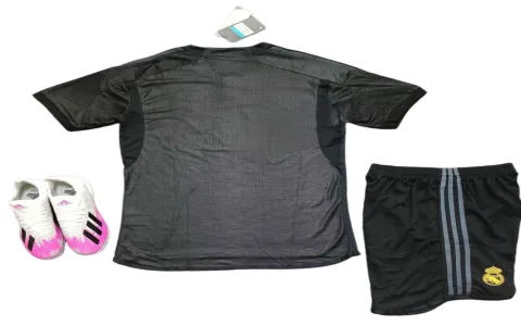 Mua áo bóng đá real madrid ở đâu uy tín？ Gợi ý 3 địa chỉ được fan tin dùng!