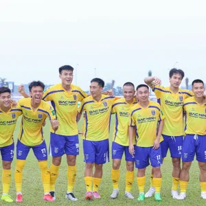 Xem bóng đá bao nhiêu tiền vé vào sân？ (Bí quyết mua vé giá tốt nhất)