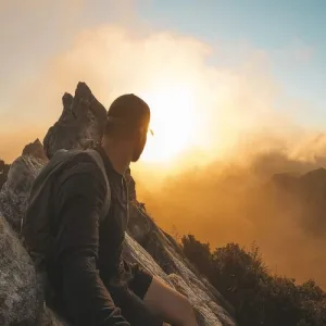 Từ đồng nghĩa với từ kiên trì là gì？ 5 từ hay dùng bạn nên biết!